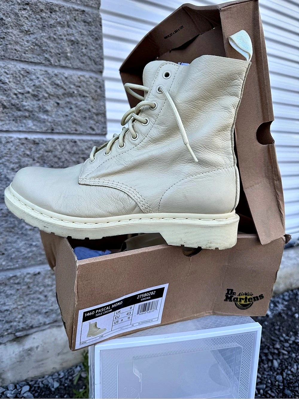 Dr. Martens 1460 Pascal Mono Toile Cream Virginia Boots
